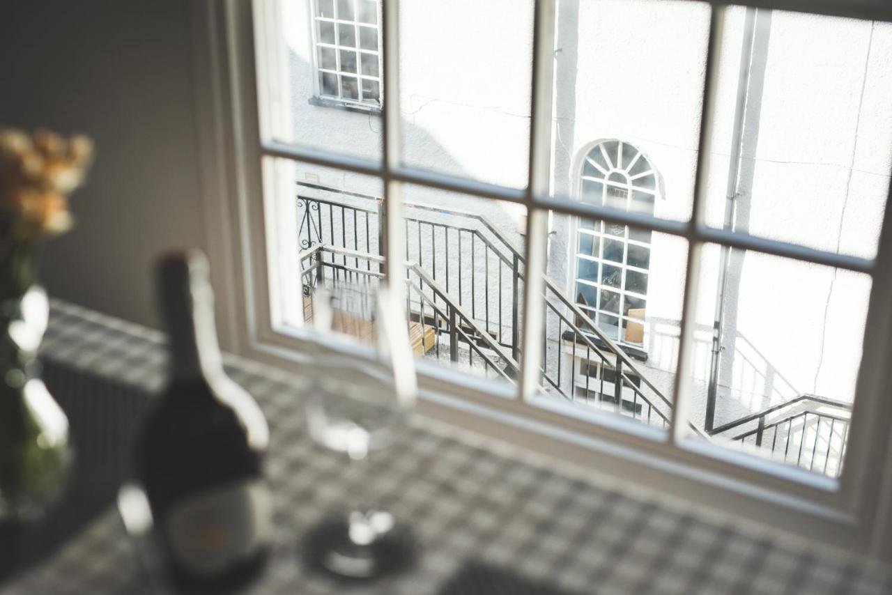 Top Storey ダートマス エクステリア 写真